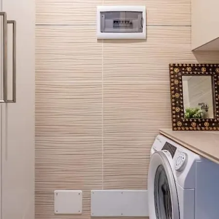 Apartman Before Making A Request Read My Profil Host At Bottom Of Page #luxury In Milan#